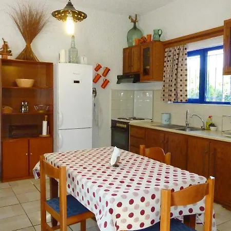 Maros Spitaki Villa *