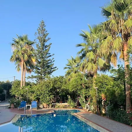 Maros Spitaki Villa *